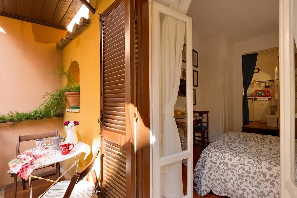 Roman House With Balcony Villa Holiday home